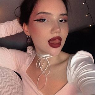 Model - Aurora Lee bigass