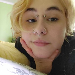 Model - Carofoxies curvy