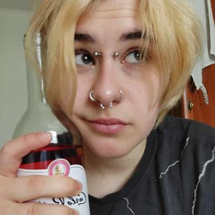 Model - Carofoxies blondie