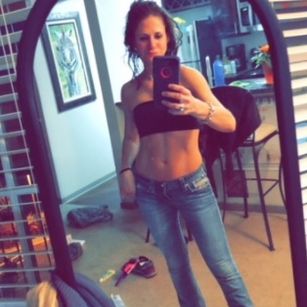 Model - sweetnoffbeat tightpussy