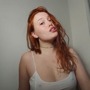 Model - prettyandshy squirt