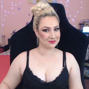 Model - Miss Lexy Gold joi