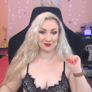 Model - Miss Lexy Gold toys