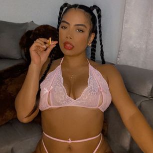 Model - AnnaKroes dildos