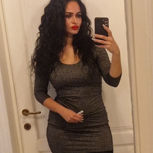 Model - Desdemona anal