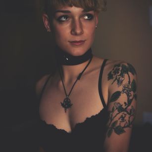 Model - Kitty (Cora Nyx) 10