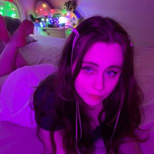 Model - Christina beautiful