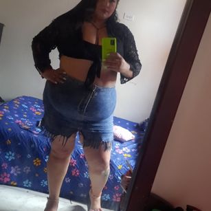 Model - Anyrebels saliva