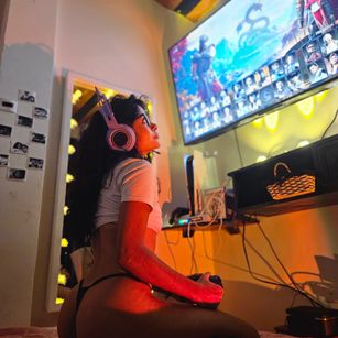 Model - VanessaPeters allnatural