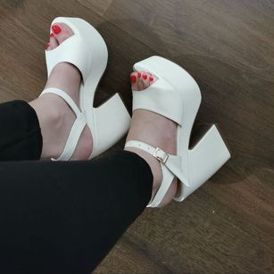 Model - sofia vega bigboobs