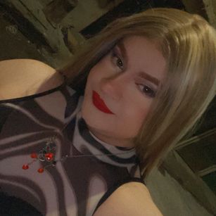 Model - maryan castaldi ass