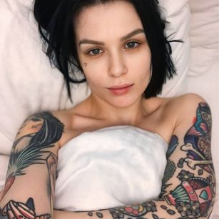 Model - Katerina skinny