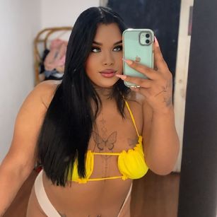 Model - JeanKellys JUEGOSROL