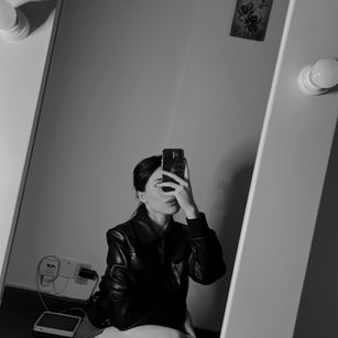 Model - Pamela stockings