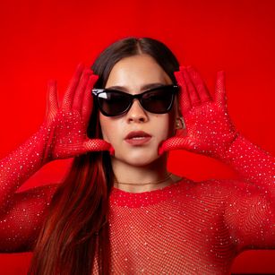 Model - Lysa Collins bigtits