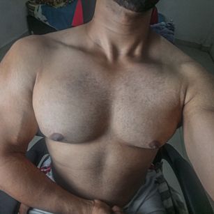 Model - alphadominant3 jerkoff