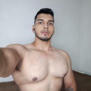 Model - alphadominant3 cock