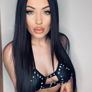 Model - Deborah goddess