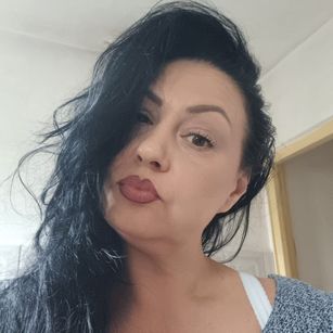 Model - NataliaBella spitting