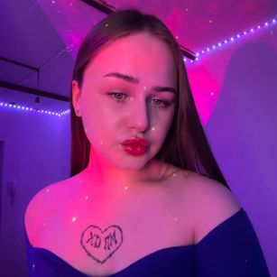 Model - Melissa Robertson teen