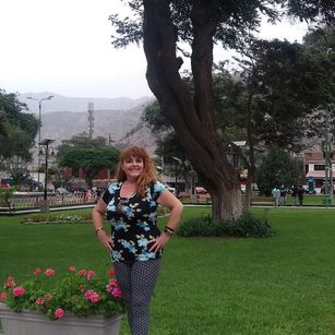 Model - KarenPretty lovely