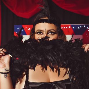 Model - Susan Miller bigboobs