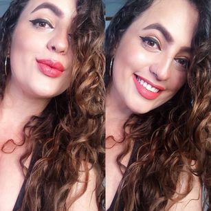 Model - Susan Miller feet