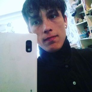 Model - Tommy Gun asshole