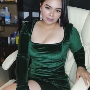 Model - 305lloven romantic