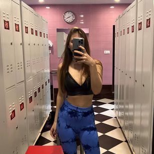 Model - Marmarisa dildo