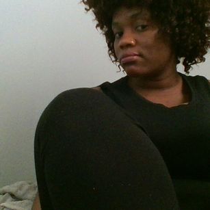 Model - BOOBIESTHAE pussyfucking