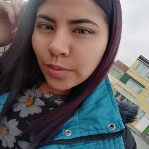 Model - Mariana LUSH