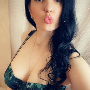 Model - Jollies_Dream curvy