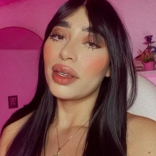 Model - Chantal grandecola