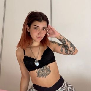 Model - BabeGoth roleplay