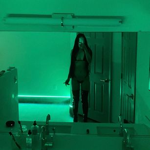 Model - Kiras Kunt milf