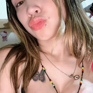 Model - Luna Extrada anal