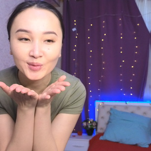 Model - GwenMay talk