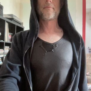 Model - marcfet slim