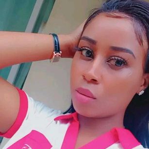 Model - SILINDILE romance