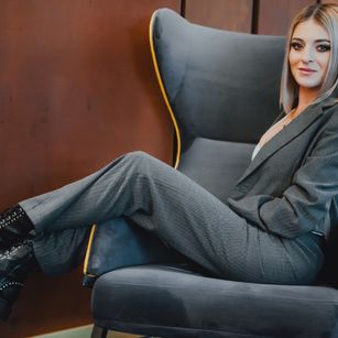 Model - AlicePirs deepthroat