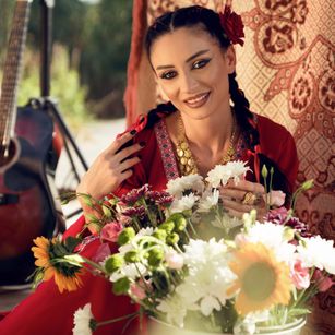 Model - AvaEmine dominatrix