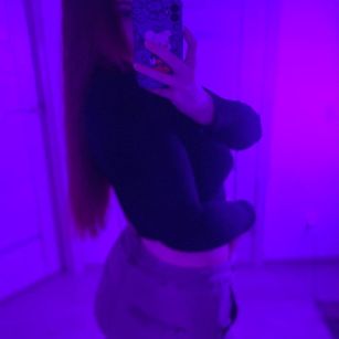 Model - Alisia Cherrey fastresponse