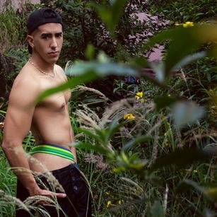 Model - Donovan fetish