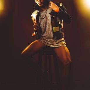 Model - Donovan bigass