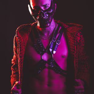 Model - Donovan bigcock