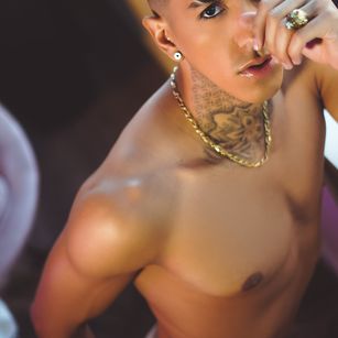 Model - Donovan young