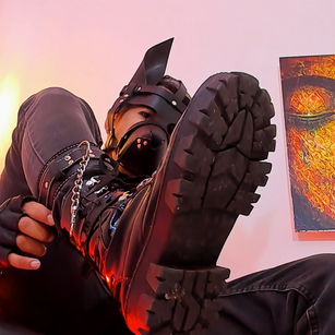 Model - Donovan bdsm