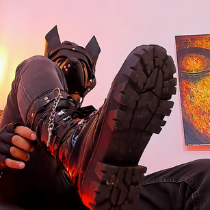 Model - Donovan bdsm