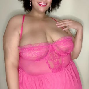 Model - Loren LaRue BBW